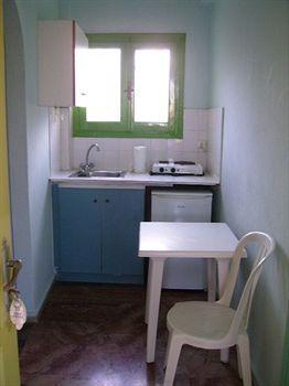 Anna Maria Studios And Apartments Moraitika Bagian luar foto