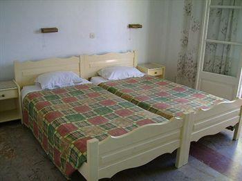 Anna Maria Studios And Apartments Moraitika Bagian luar foto
