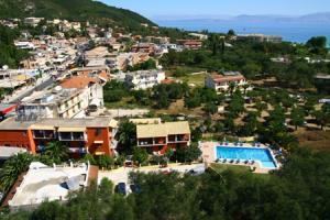 Anna Maria Studios And Apartments Moraitika Bagian luar foto
